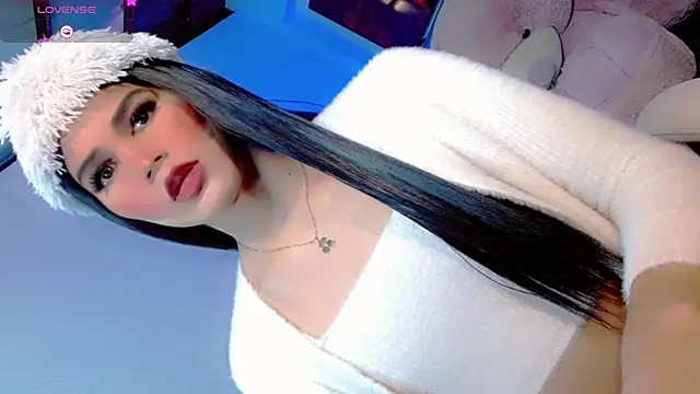 Valentiina Foxx online show from March 27, 2026, 11:33 am