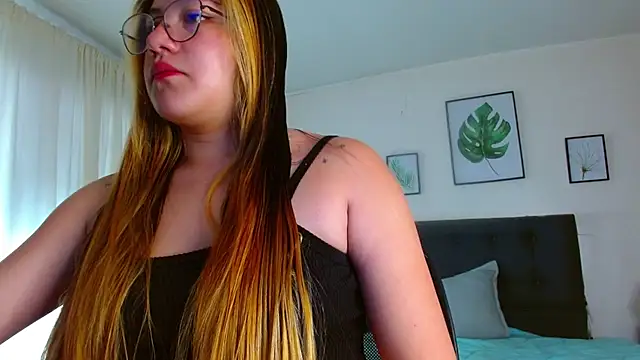 samanthachop online show from June 27, 2026, 1:39 pm