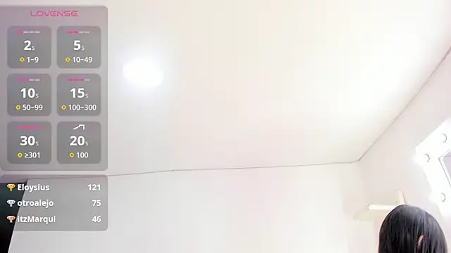 KoralCruz  online show from April 8, 2026, 3:13 pm