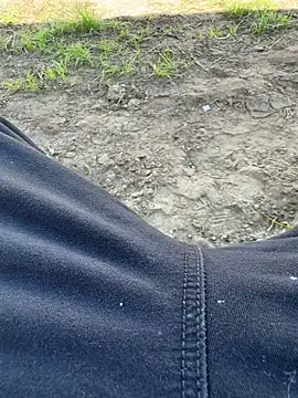 freetom31 online show from April 9, 2026, 1:51 am