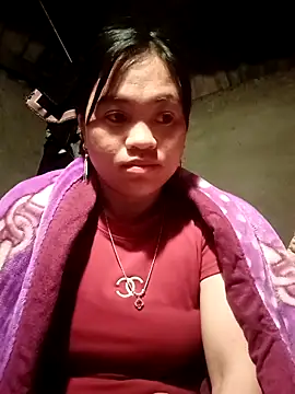 Snapshot of Mayxinh_love chatting on March 3, 2026, 11:34 pm Mayxinh love online show from March 3, 2026, 11:34 pm