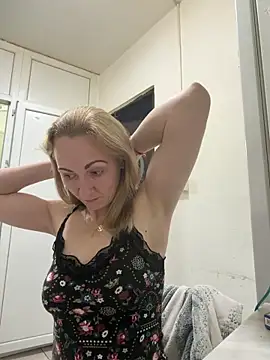 Secret Ladyx online show from March 13, 2026, 3:00 am