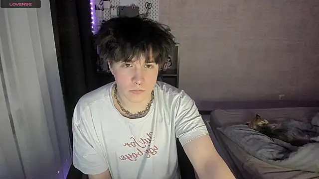 Snapshot of MIya_Chinen chatting on March 3, 2026, 5:53 pm MIya Chinen online show from March 3, 2026, 5:53 pm