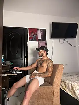 Kenny romano online show from April 13, 2026, 11:03 am