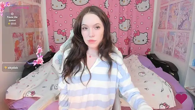 Nikkimiltonss online show from April 15, 2026, 3:49 pm