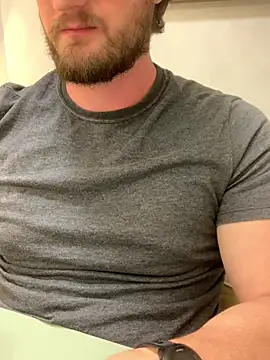 Snapshot of Empresarioloiro chatting on March 4, 2026, 9:00 pm Empresarioloiro online show from March 4, 2026, 9:00 pm