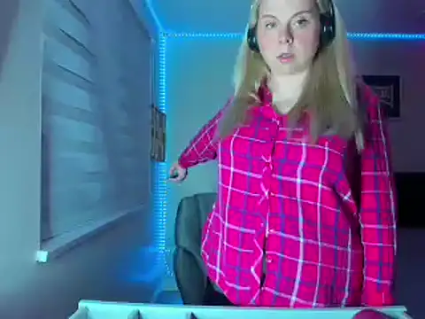 callme iva online show from March 21, 2026, 8:15 am