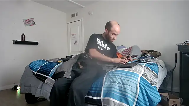 CirclingClass online show from December 4, 2024, 8:56 pm