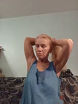 ViktoriaSexi1 online show from May 14, 2026, 6:05 pm