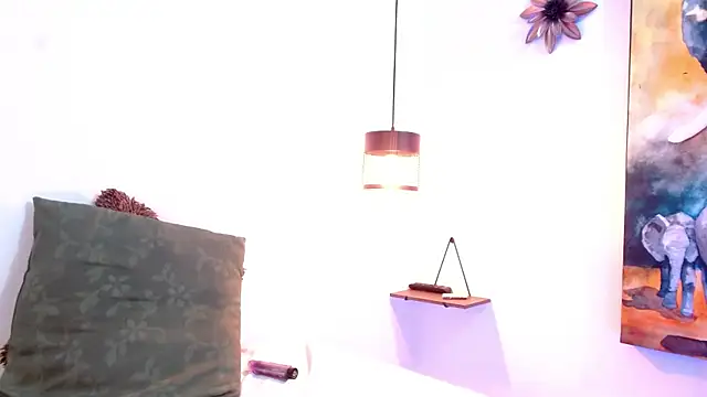 Sussana Wild online show from April 16, 2026, 12:06 pm