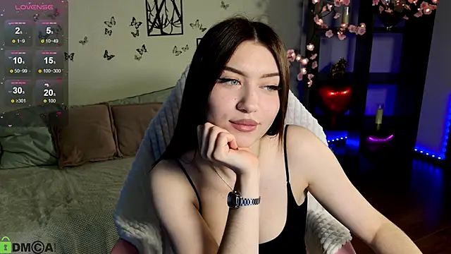 Sugar Kitten12 online show from May 14, 2026, 11:46 pm