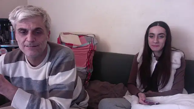 chiara-mario online show from March 25, 2026, 8:57 am