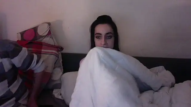 chiara-mario online show from March 28, 2026, 5:08 am