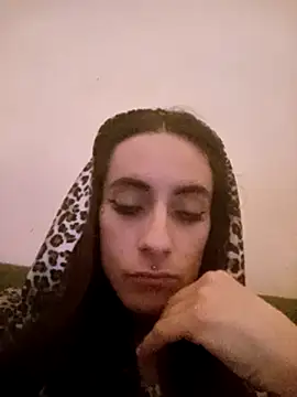 chiara-mario online show from March 28, 2026, 5:47 pm