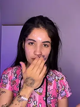 Lucy engel online show from June 5, 2026, 1:32 am