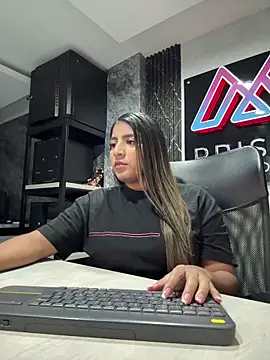 Emma Carteer 1 online show from April 21, 2026, 5:14 am