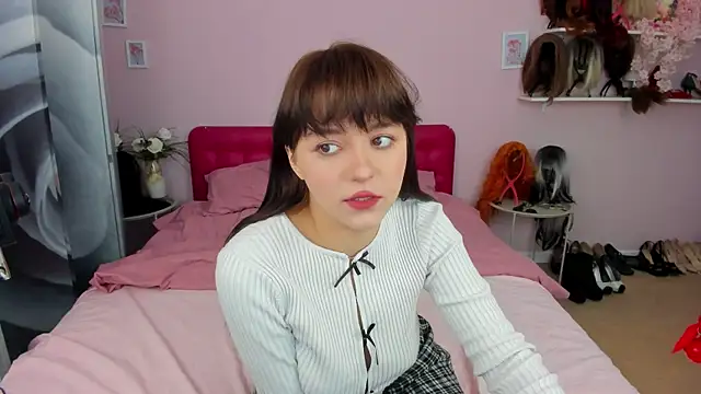 ShanyDillon online show from March 31, 2026, 7:21 am