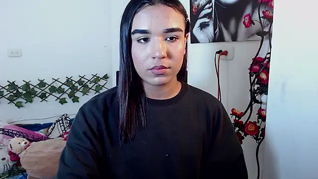 Candyy doll   online show from May 12, 2026, 5:04 am