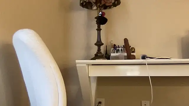 dovelovely online show from March 24, 2026, 9:48 pm