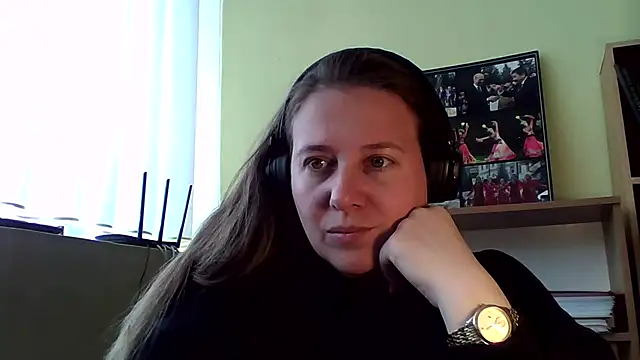 Nionelly online show from April 22, 2026, 8:43 am