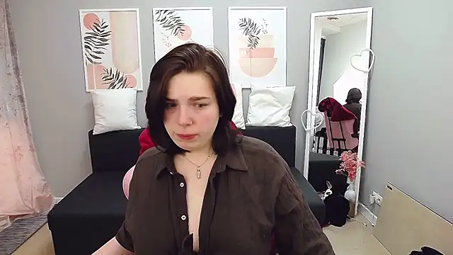 DanielaHot4u online show from April 14, 2026, 6:40 am