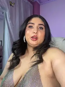Selenee23 online show from May 26, 2026, 11:41 am