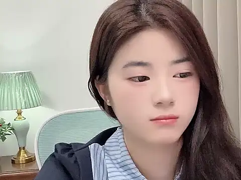 Nicole20266 online show from March 9, 2026, 11:58 am