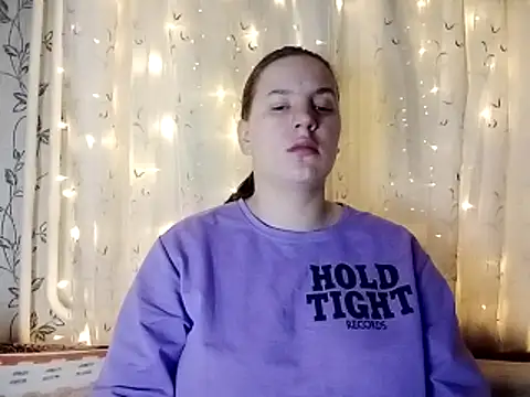 symmetryinvoid online show from April 9, 2026, 12:55 pm