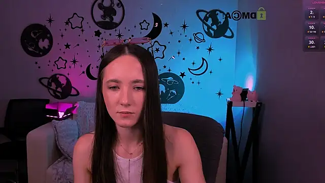 Snapshot of bella_dorn chatting on July 12, 2026, 9:43 am bella dorn online show from July 12, 2026, 9:43 am