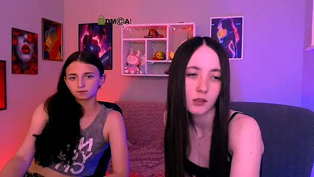 Snapshot of bella_dorn chatting on June 19, 2026, 7:30 pm bella dorn online show from June 19, 2026, 7:30 pm