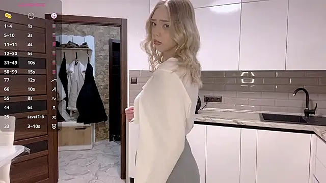 AliceGorley online show from March 18, 2026, 4:19 pm