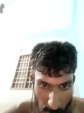 manikanda64 online show from May 6, 2026, 4:22 pm