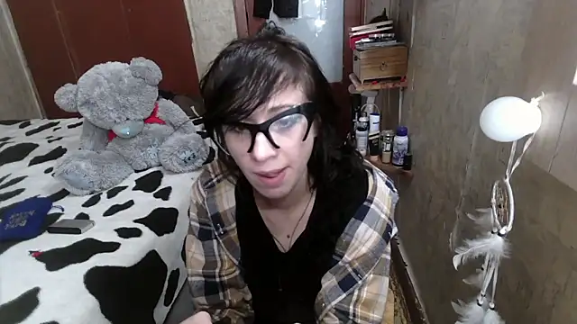 Barbie Rococo online show from March 21, 2026, 6:45 pm