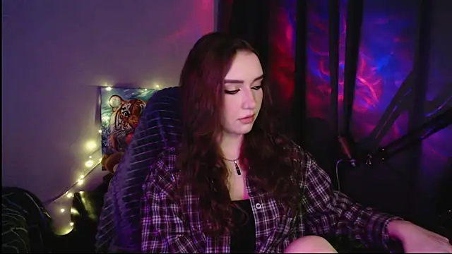 Celia Sensual  online show from May 3, 2026, 8:34 pm