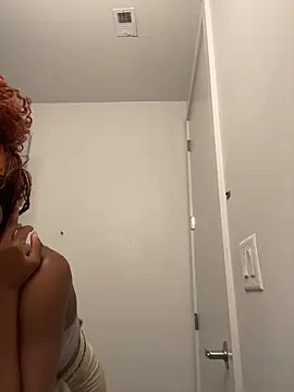 Snapshot of Princessssbby chatting on July 2, 2026, 12:33 pm Princessssbby online show from July 2, 2026, 12:33 pm