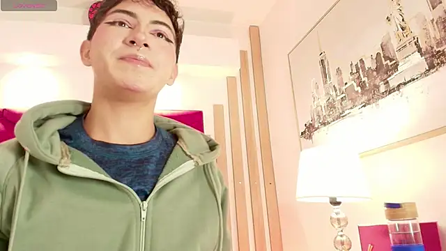 Cristopher Wild online show from March 18, 2026, 8:32 pm