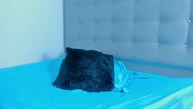 Snapshot of tatianasquirthot chatting on June 25, 2026, 7:19 pm tatianasquirthot online show from June 25, 2026, 7:19 pm