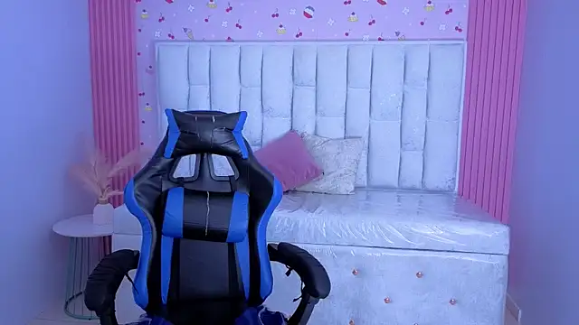 lucero s1 online show from April 12, 2026, 3:15 pm