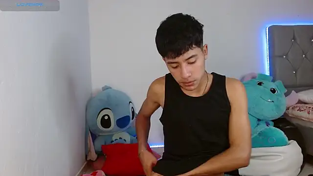 Sebas fire4 online show from April 10, 2026, 3:46 am