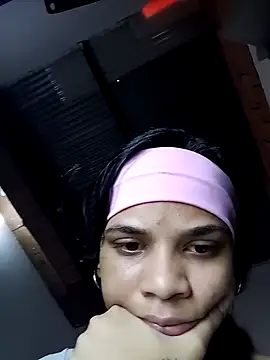 Cata pussyhot online show from May 5, 2026, 3:48 pm