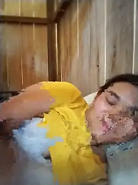 mylove-cute online show from June 14, 2026, 7:31 am