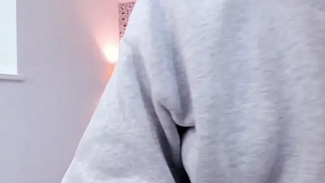 JosephineRows online show from April 17, 2026, 12:19 pm