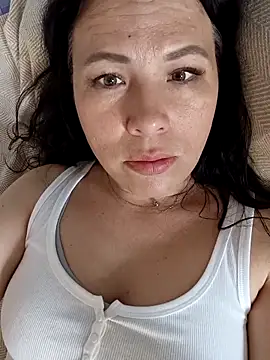 Snapshot of VictoriaSecretXO chatting on May 14, 2026, 11:29 am VictoriaSecretXO online show from May 14, 2026, 11:29 am