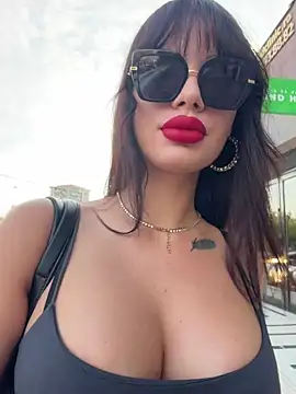 RaniaSnow online show from July 16, 2026, 3:47 am