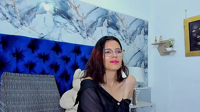 ORIANNA JONES online show from April 6, 2026, 12:17 pm