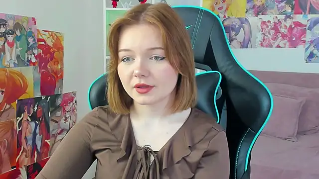 Snapshot of ElinaVale chatting on July 15, 2026, 5:14 am ElinaVale online show from July 15, 2026, 5:14 am