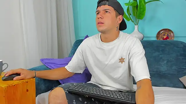 Jean Jagger online show from April 6, 2026, 12:17 pm