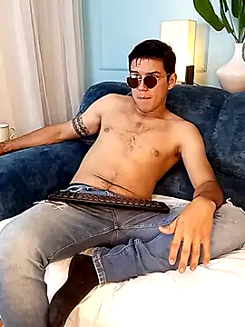 Jean Jagger online show from April 9, 2026, 12:11 pm