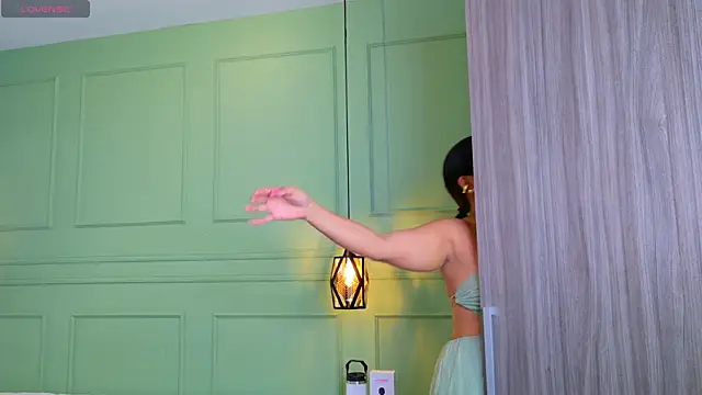 RUBYOCEANS online show from April 16, 2026, 3:07 am