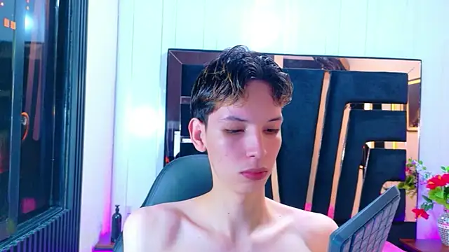 Stefany PiInk online show from March 26, 2026, 12:14 pm